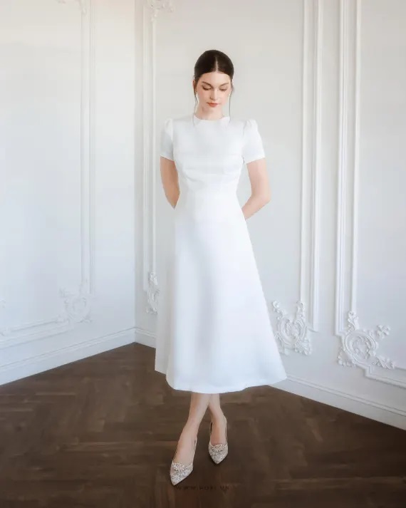 لباس نامزدی مینیمال (Minimal)